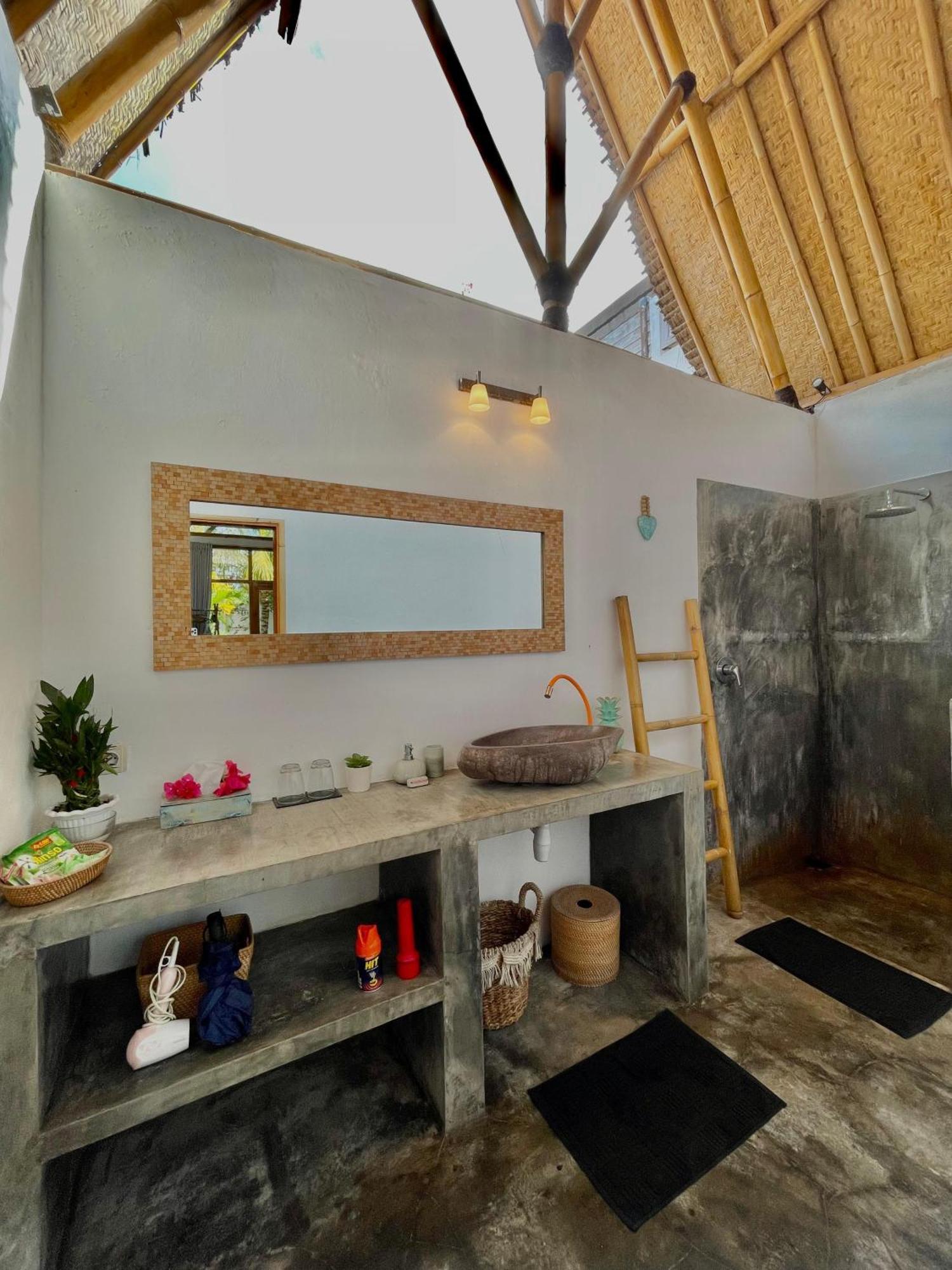 Sea Breeze Villas - Gili Air, Lombok Экстерьер фото